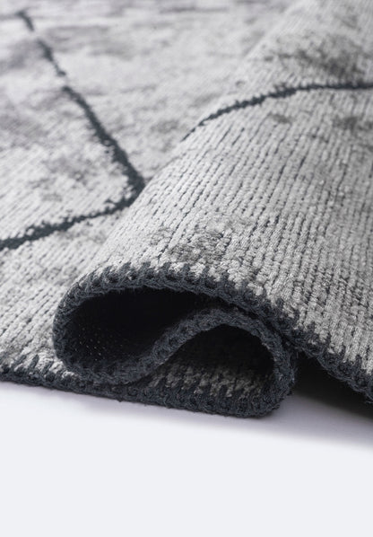 Spider Matte Black - Light Grey Rug