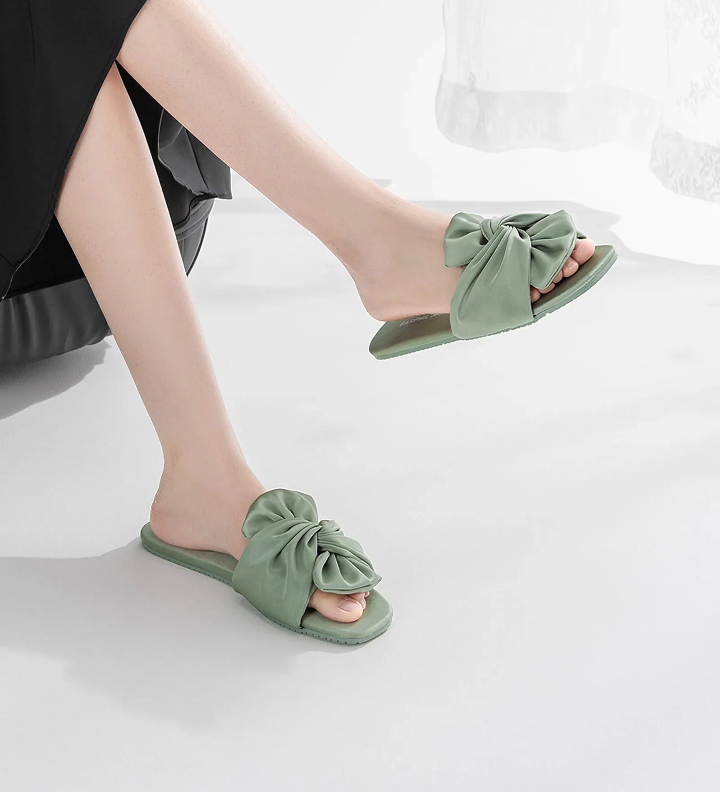 Silky Ruched Bow Cotton Sateen House Slippers