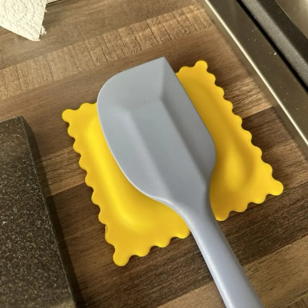 Ravioli Spoon Rest (BLACKLIST)
