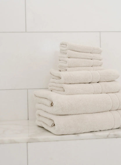 Premium Plush Bath Towel Set