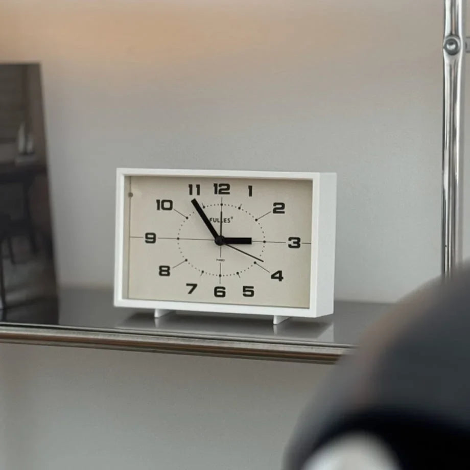 Matte Retro Analog ABS Table Clock