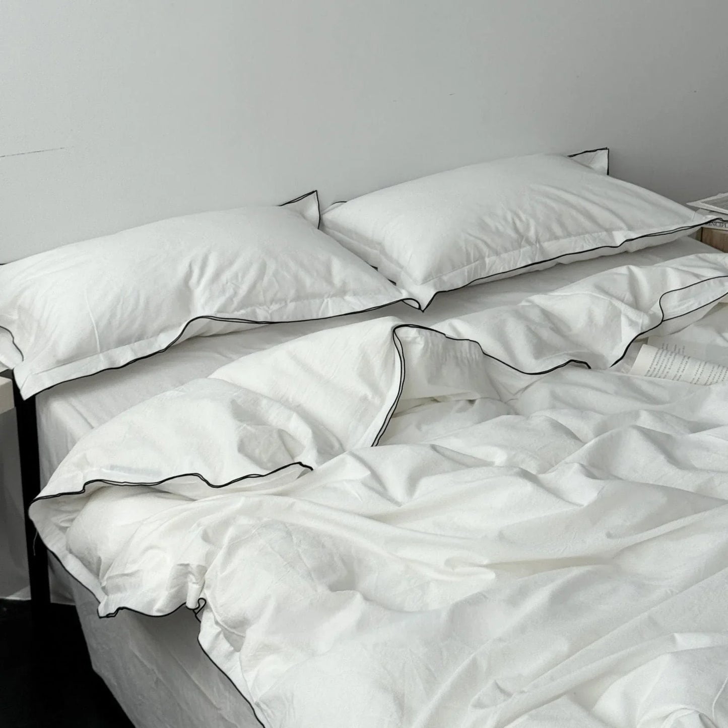 Soft Contrast Trim Washed Cotton Bedding Set