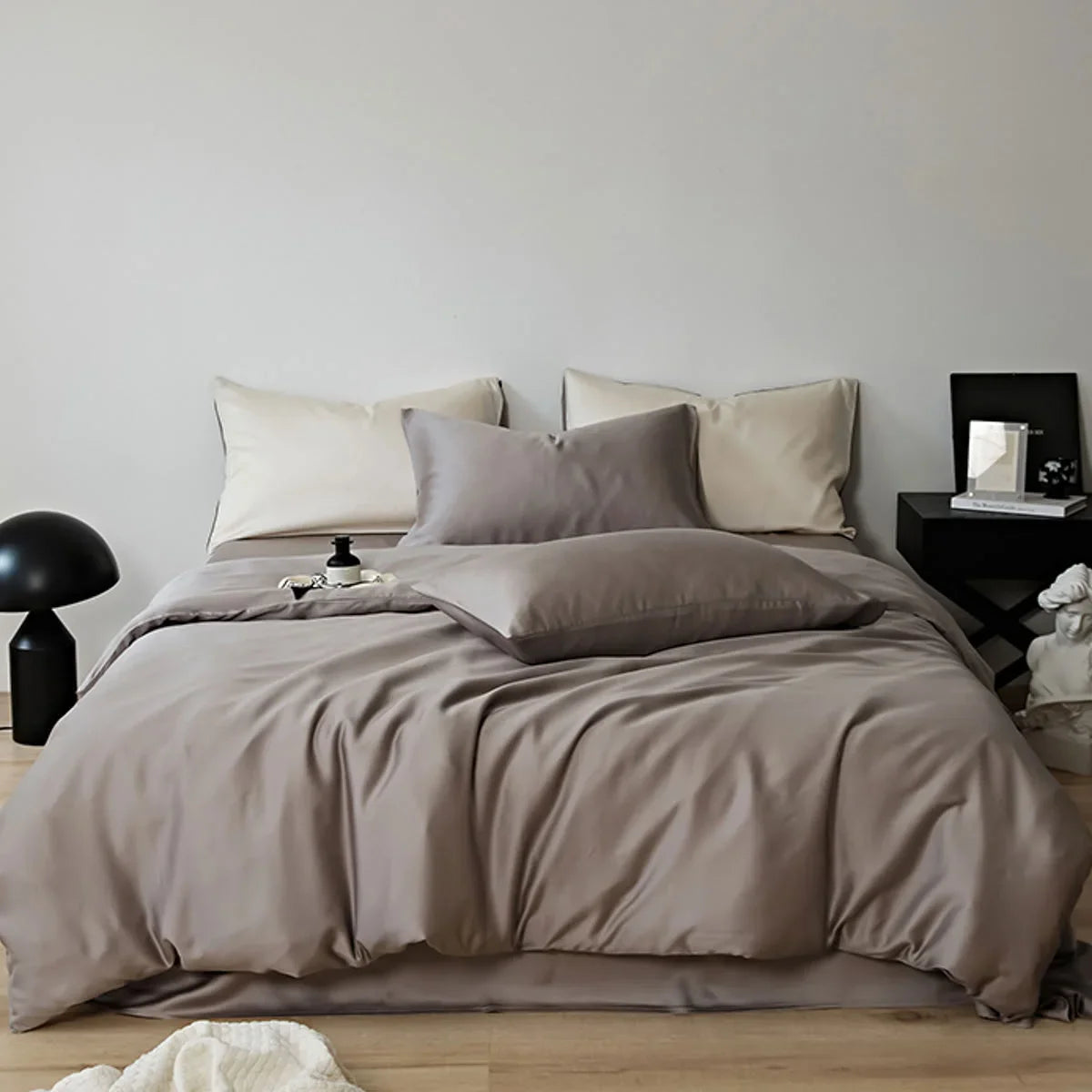Silky Smooth Reversible Cooling Tencel Bedding Set