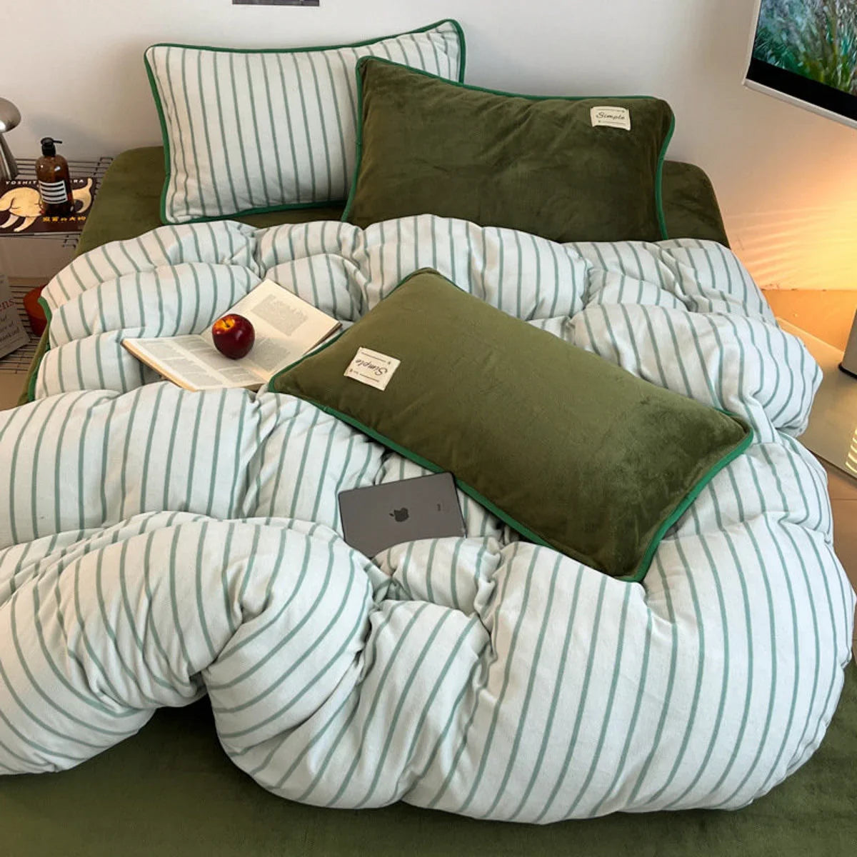 Cozy Striped Flannel Fleece Bedding Set