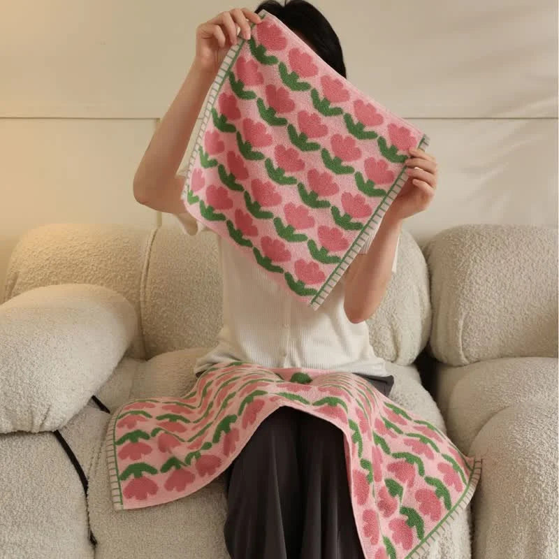 Plush Tulip Floral Cotton Towel Set