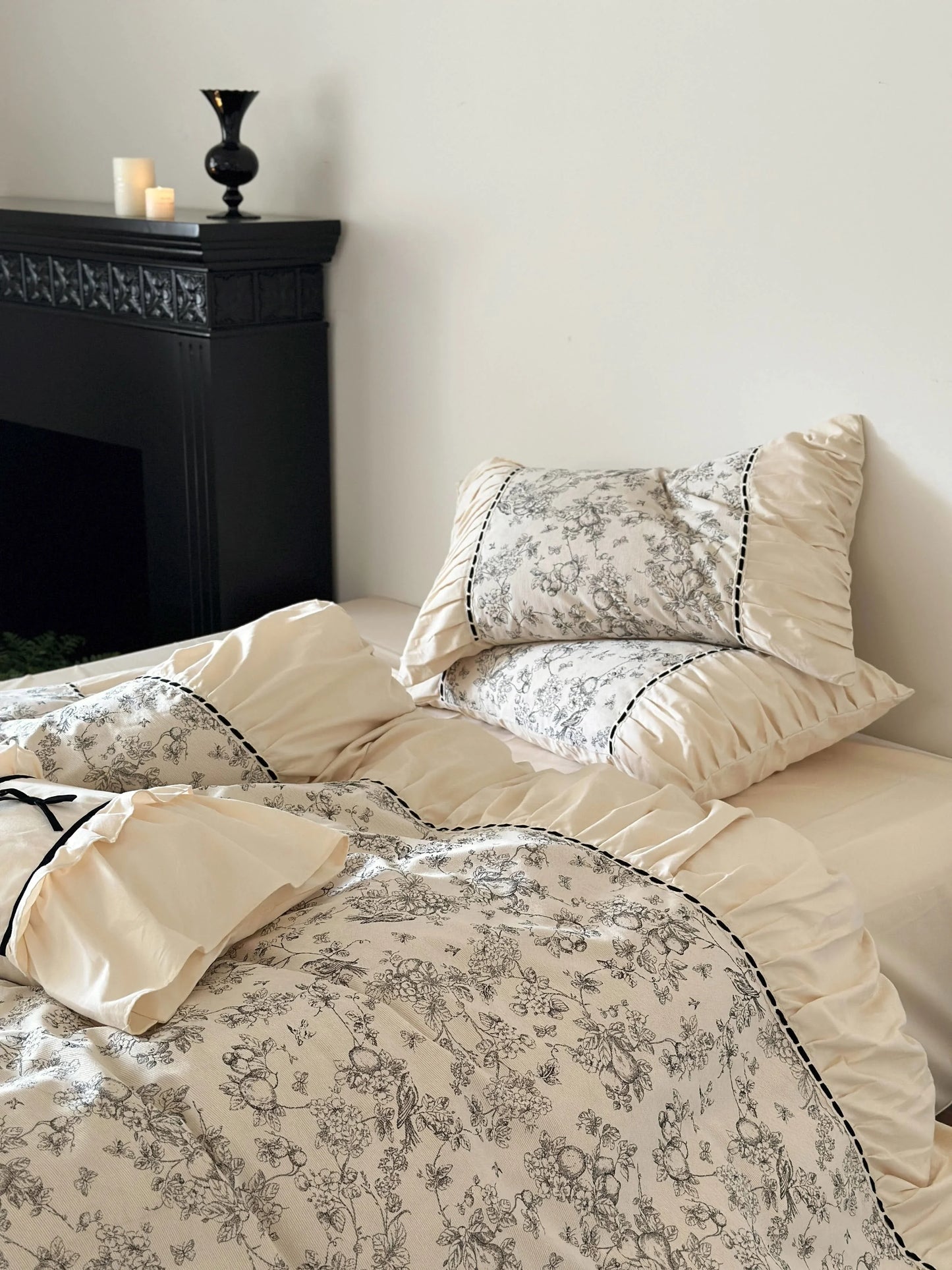 Ruffled Botanical Toile Washed Cotton Bedding Set