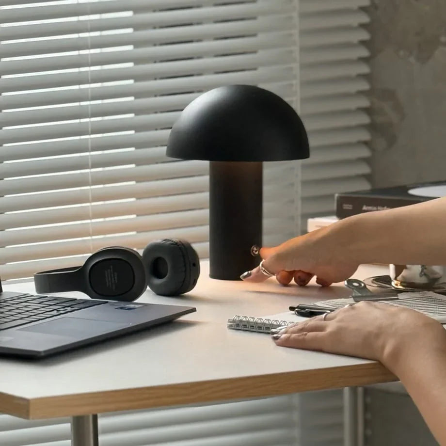Matte Minimalist Metal Mushroom Table Lamp