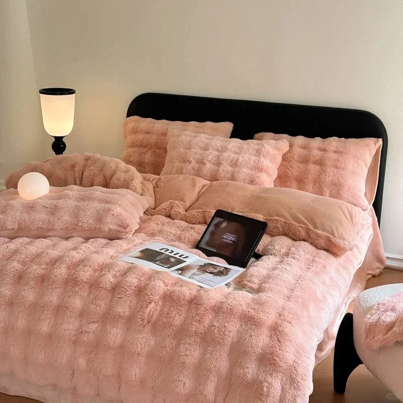 Plush Ruched Flannel Fleece Bedding Set