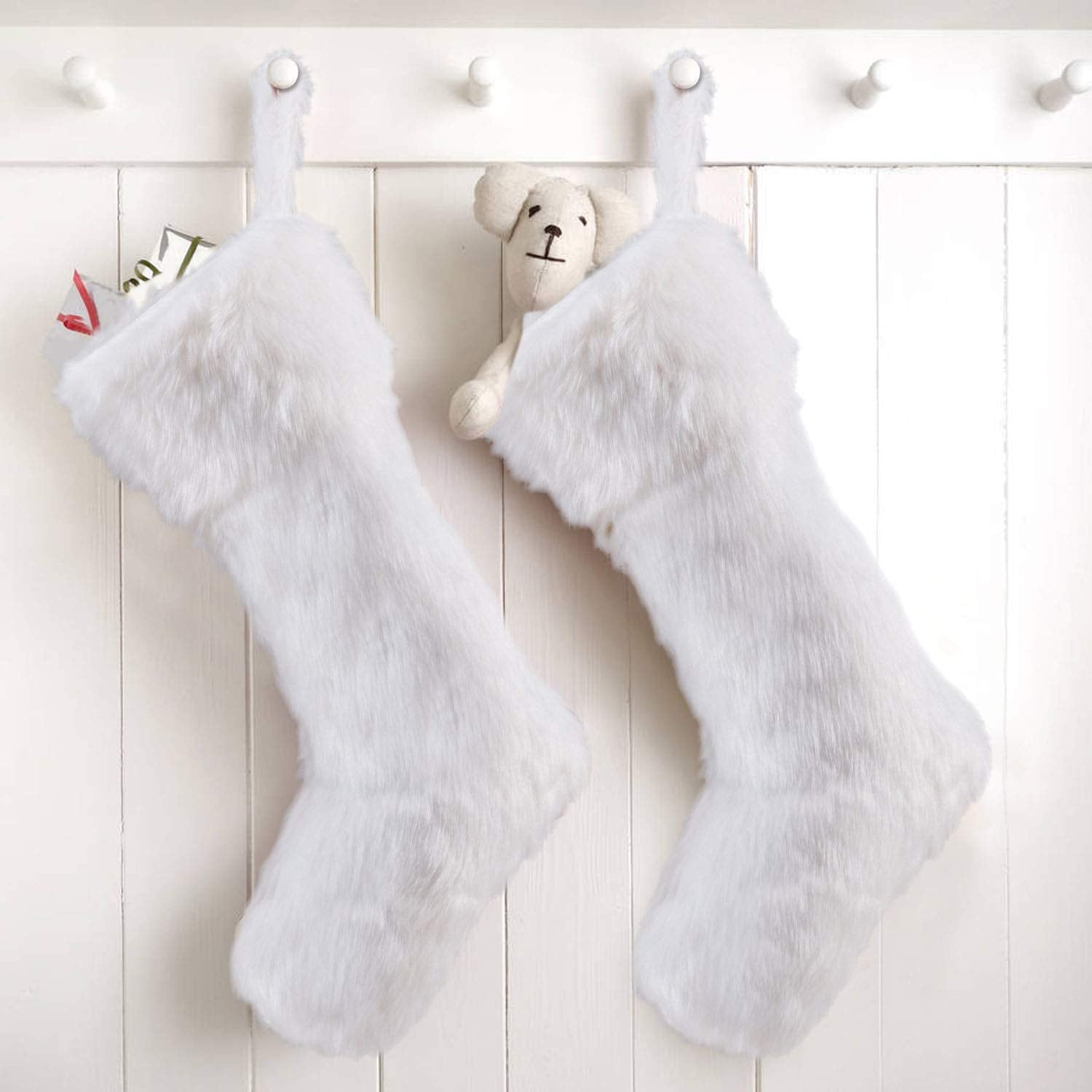 Christmas Stockings, 2 Pcs 18 Inches Large Snowy Luxury Hanging White Faux Fur Christmas Stocking for Family Holiday Party Christmas Fireplace Decorations (White) Home & Kitchen Seasonal Décor Stockings Stockings & Holders