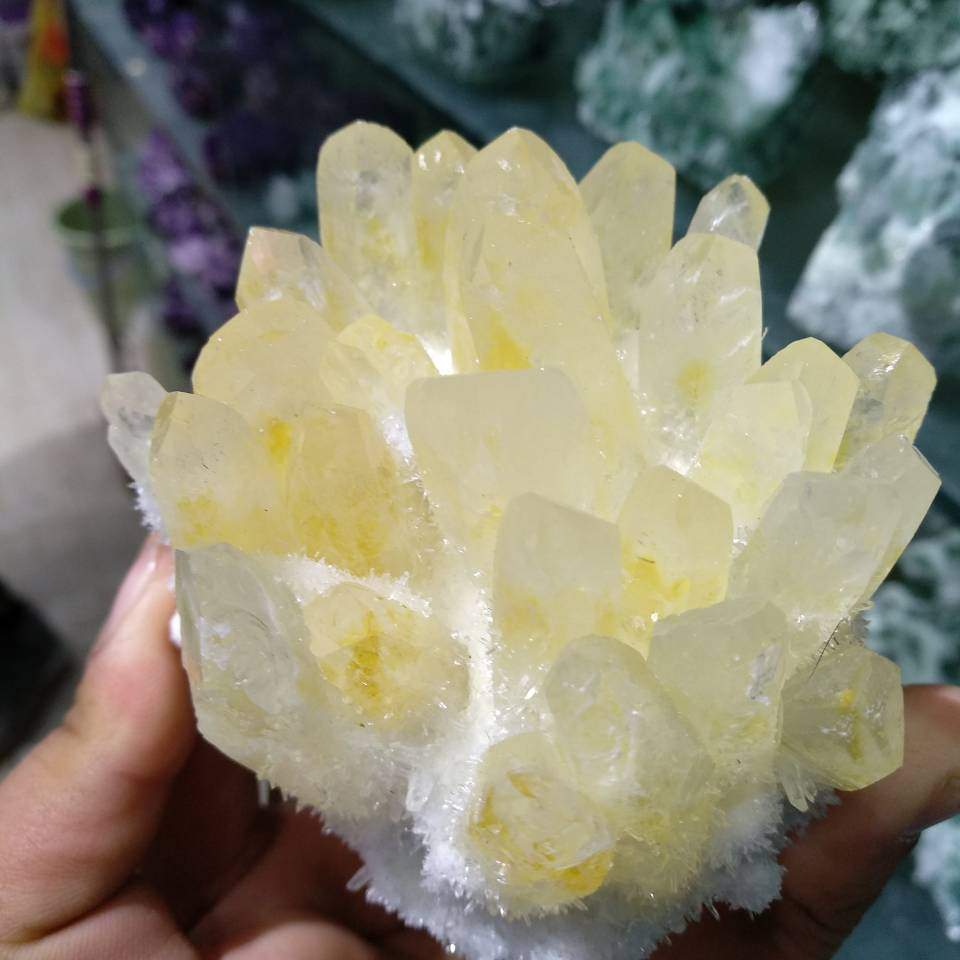 Cristal de quartz jaune naturel 600 g