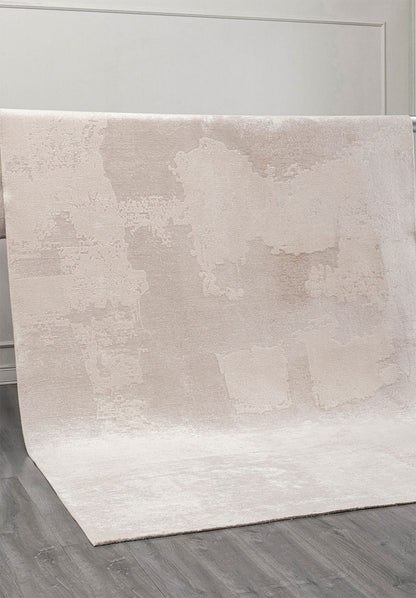 Lush Ecru Rug