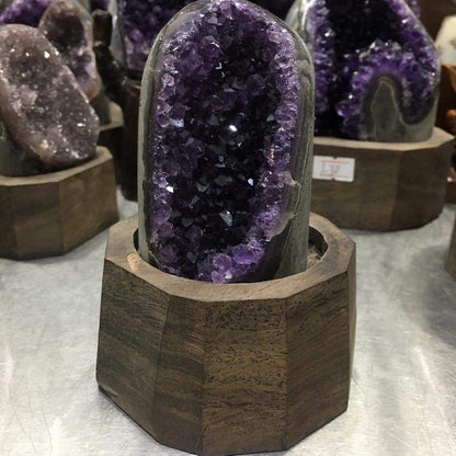 640g Natural Uruguay Purple Amethyst Crystal+stand