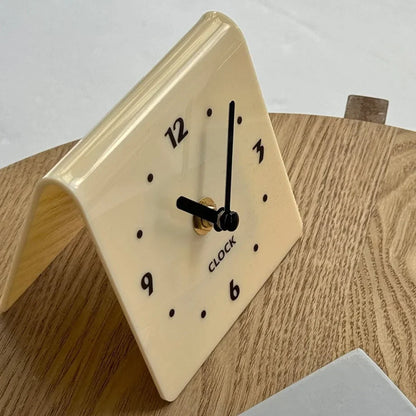 Sleek Minimalist Metal Table Clock