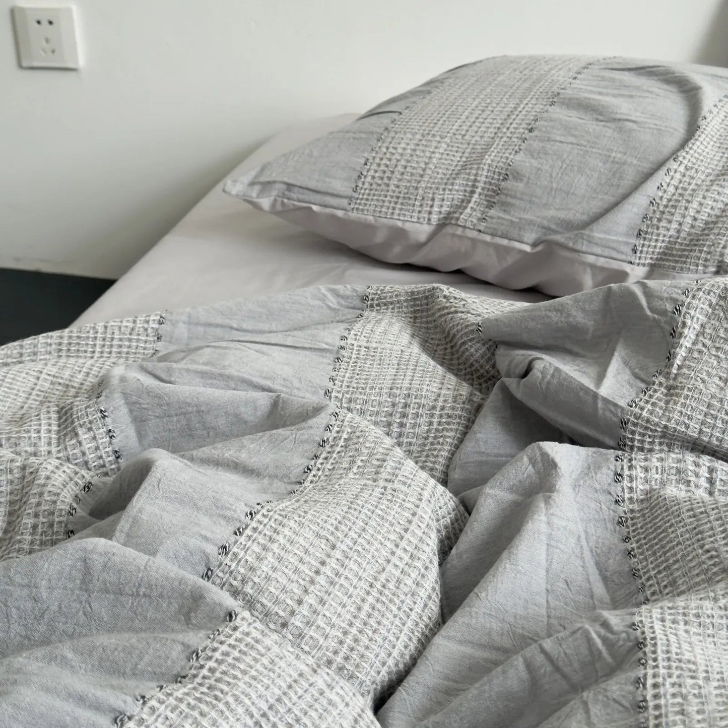 Textured Woven Stripe Washed Cotton Bedding Set