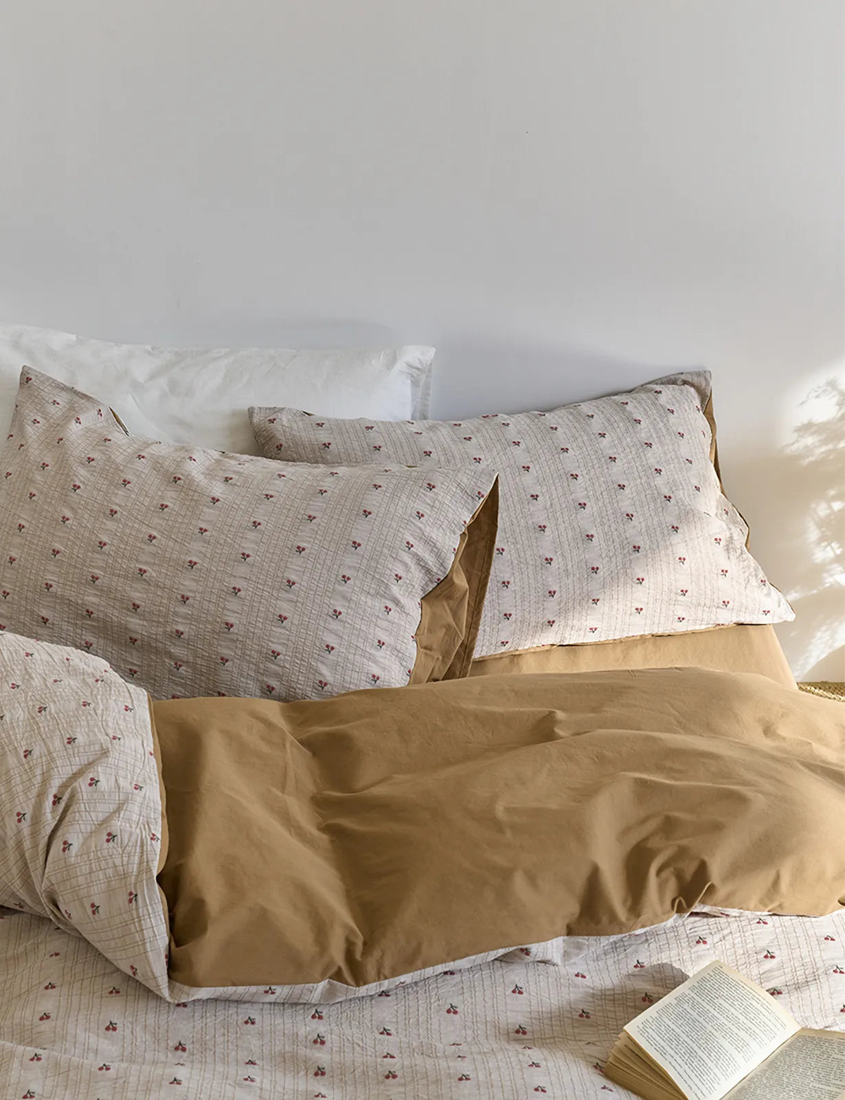Textured Ditsy Cherry Washed Cotton Bedding Set