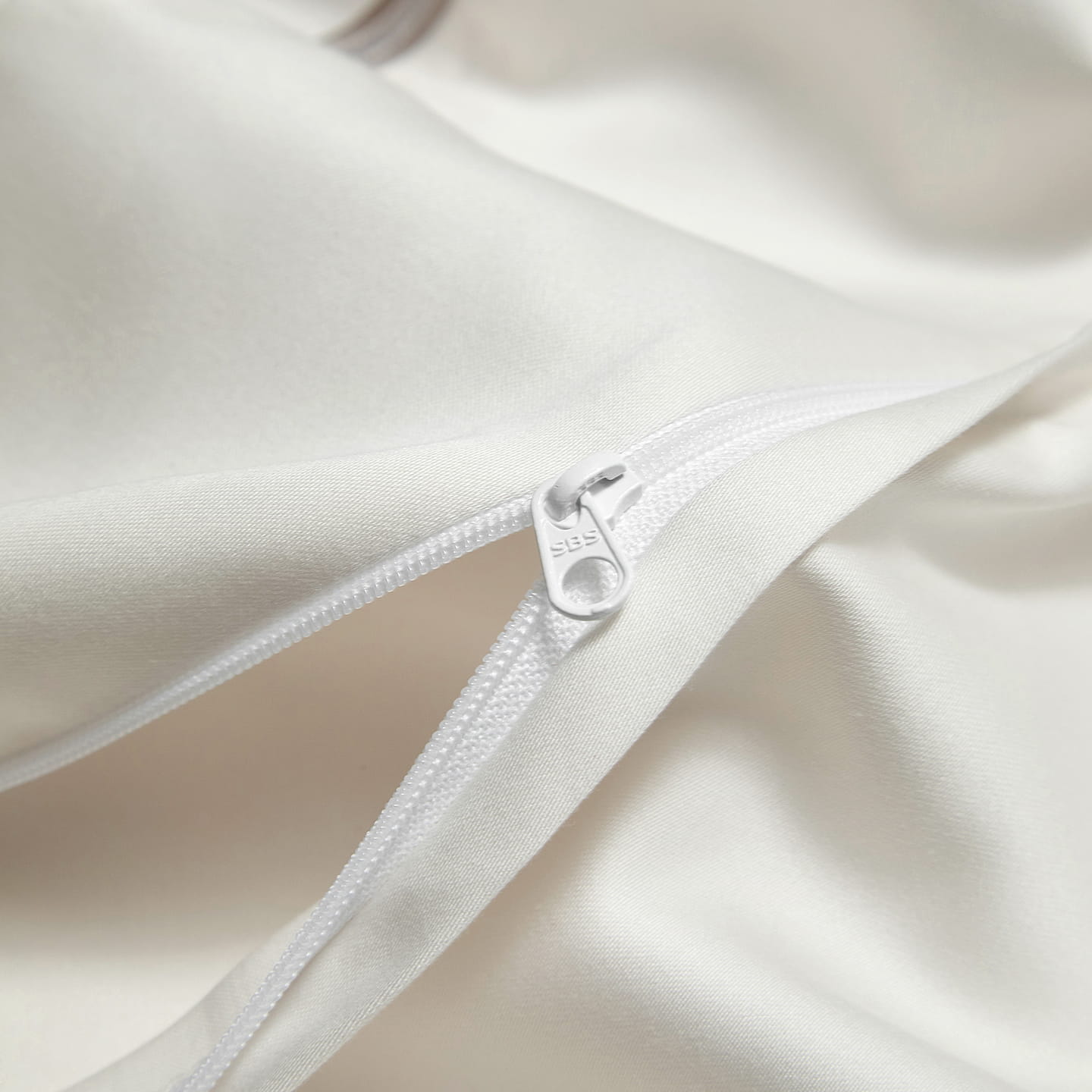 Aveline Botanical Luxury Jacquard Tencel Bedding Set allsheets Bedding Bedding set botanical California King size bedding Color_White Cotton Cover Double Duvet King size bedding Material_Tencel Queen size bedding Set Silky Size_California King Size_Double Size_King Size_Queen Size_Super King Size_USA King Size_USA Queen style superking Thread Count_800TC us USA King size bedding USAQUEEN