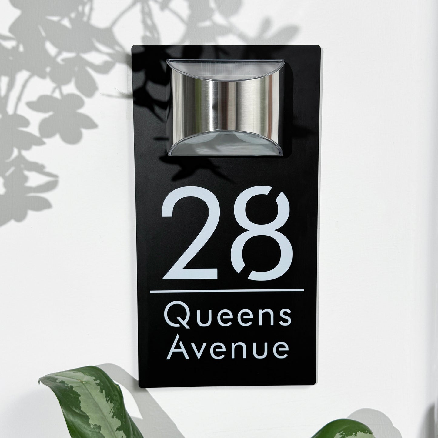 Plaque de porte moderne solaire personnalisée