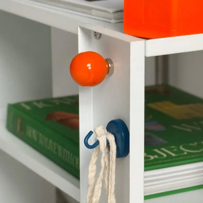 Smooth Ball-Shaped Magnetic Hooks