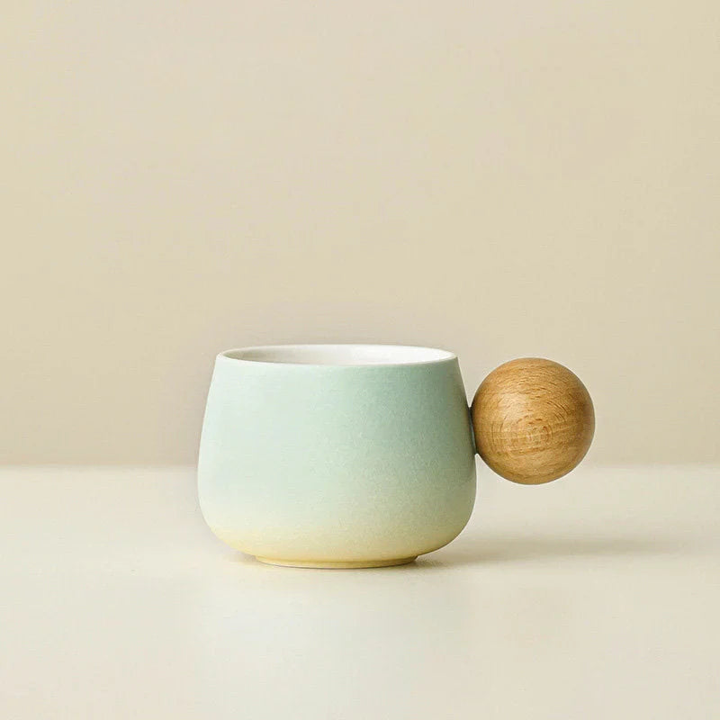 Matte Gradient Ceramic Mug Set with Wooden Handle