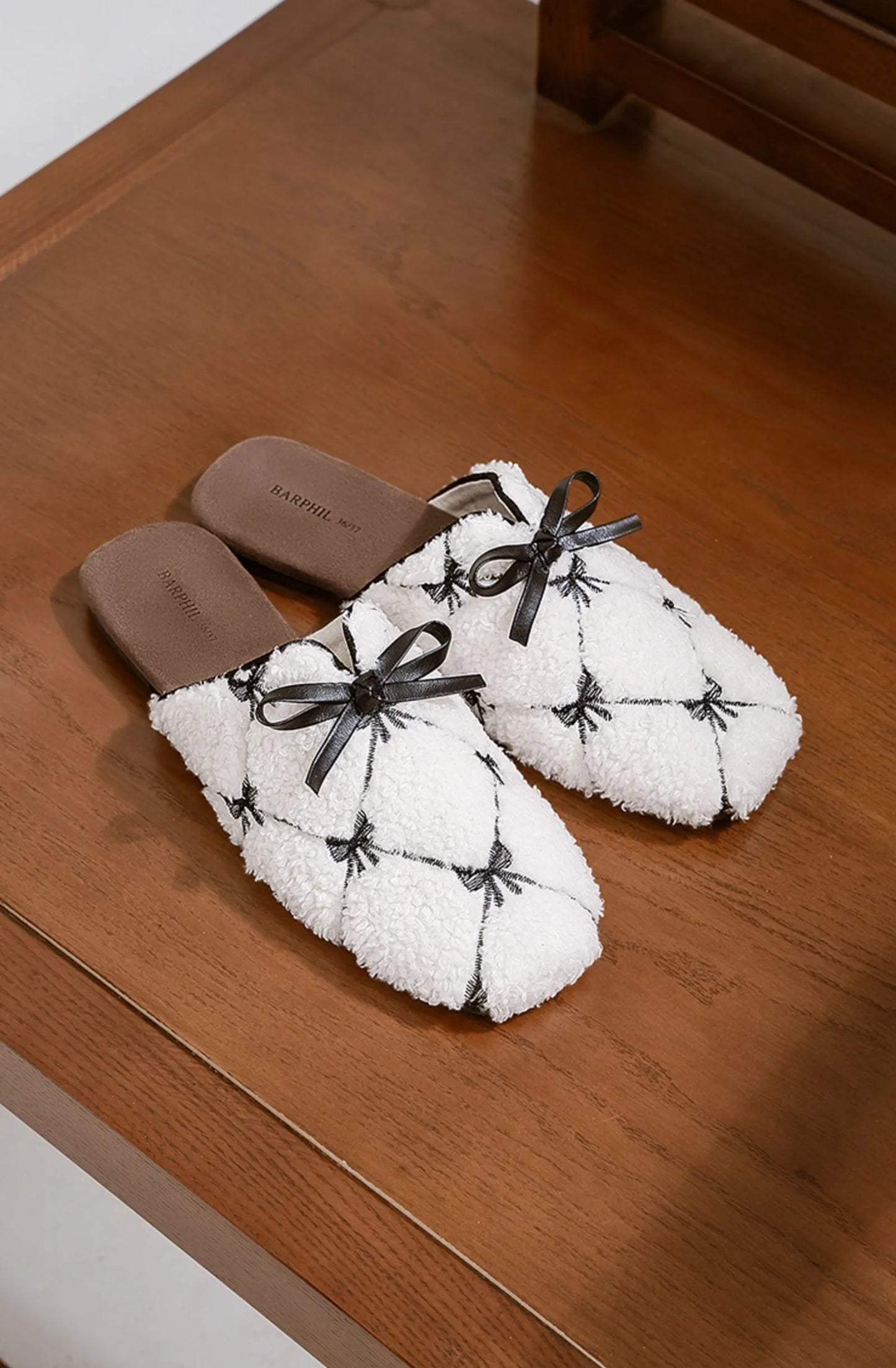 Plush Bow-Tie Diamond Sherpa House Slippers