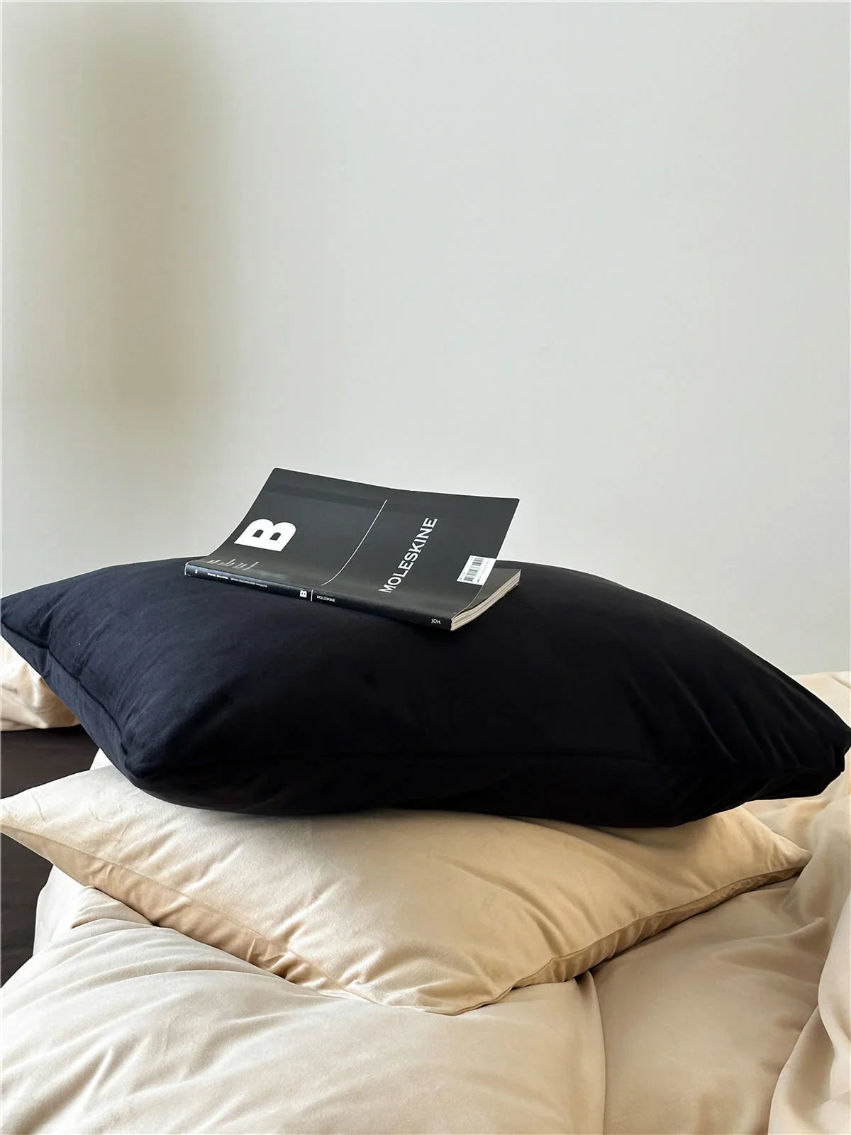 Plush Solid Color Velvet Bedding Set