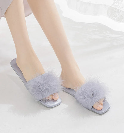 Fluffy Solid Color Faux Fur House Slippers