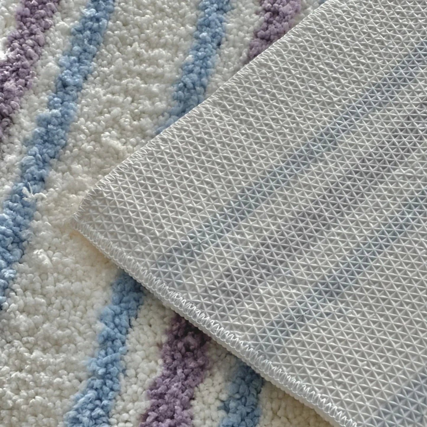 Plush Tufted Wavy Striped Polyester Accent Rug