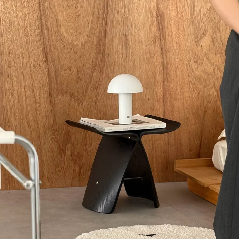 Matte Minimalist Metal Mushroom Table Lamp