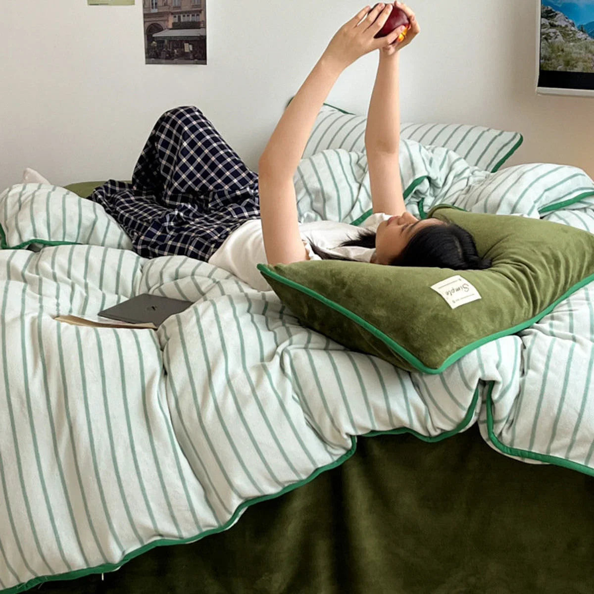Cozy Striped Flannel Fleece Bedding Set