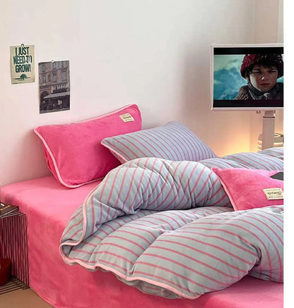 Cozy Striped Flannel Fleece Bedding Set