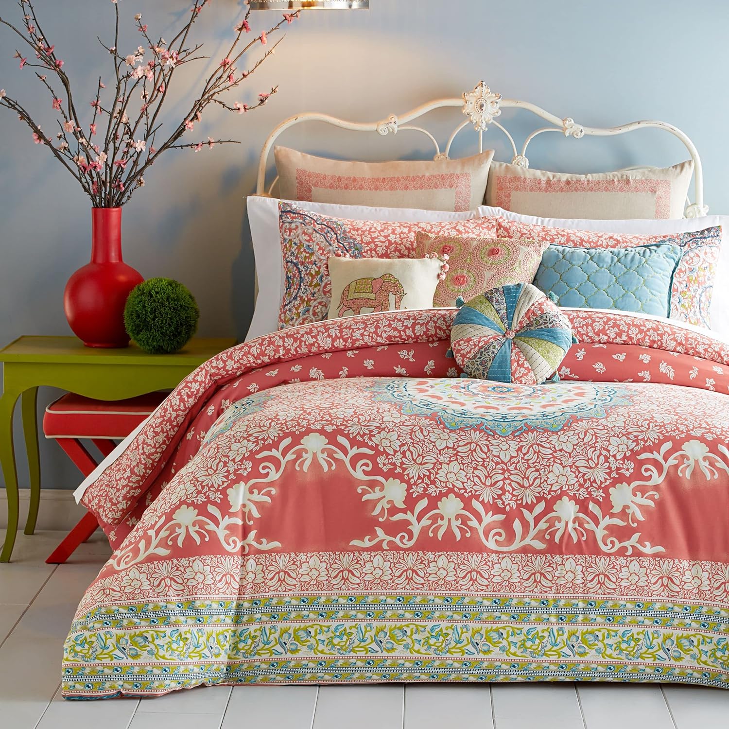 Pink Medallion Bedding Set