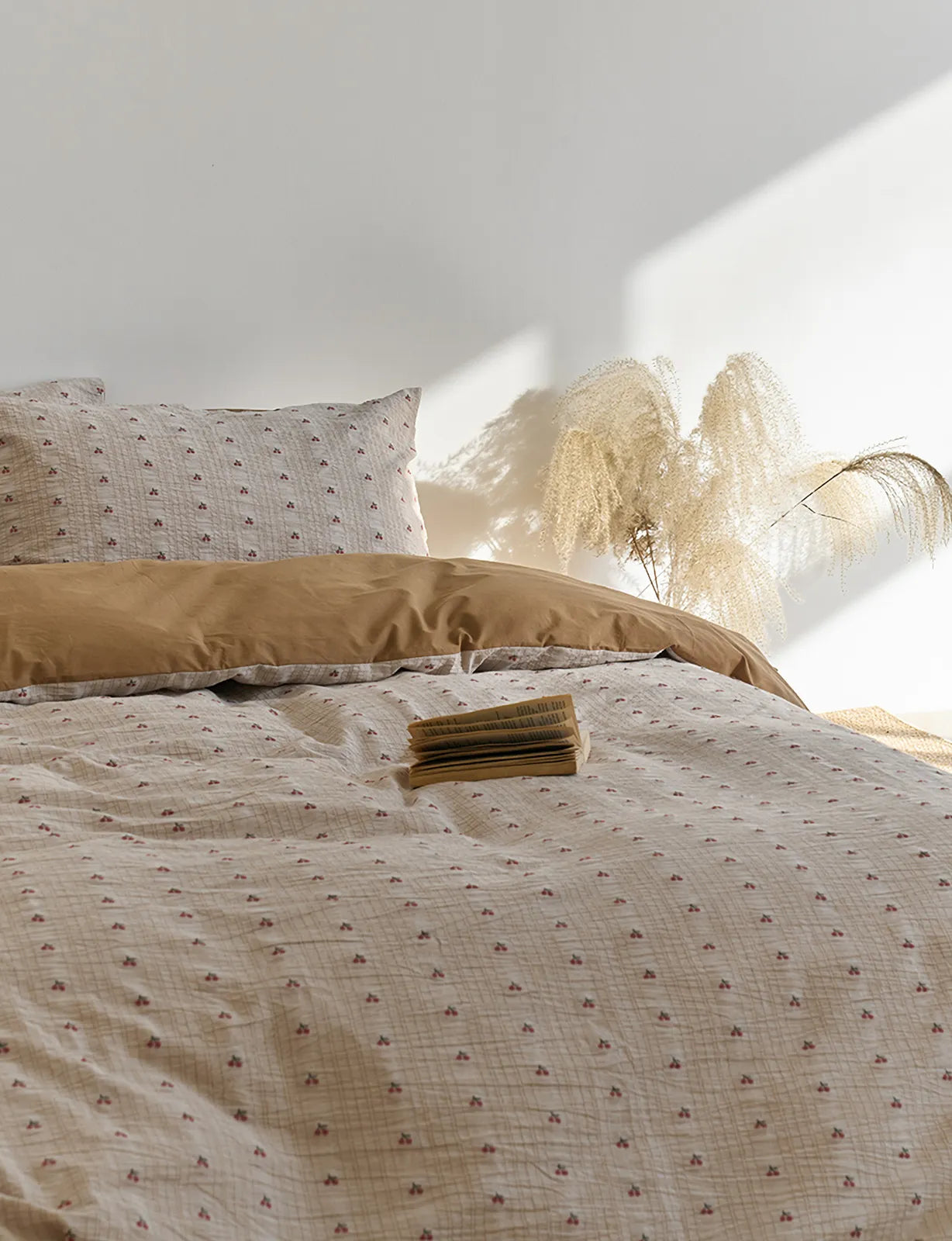 Textured Ditsy Cherry Washed Cotton Bedding Set
