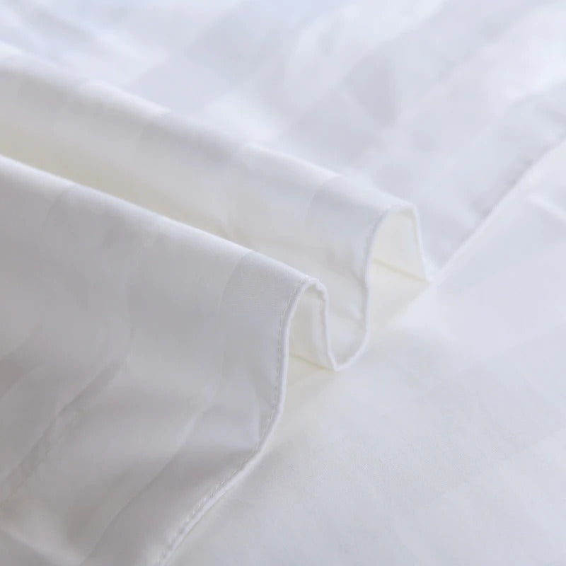 Amara Luxury Hotel Stripe Cotton Bedding Set