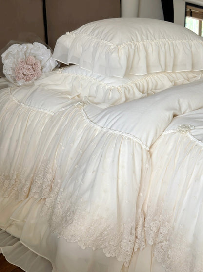 Lace Embroidery Bedding Set