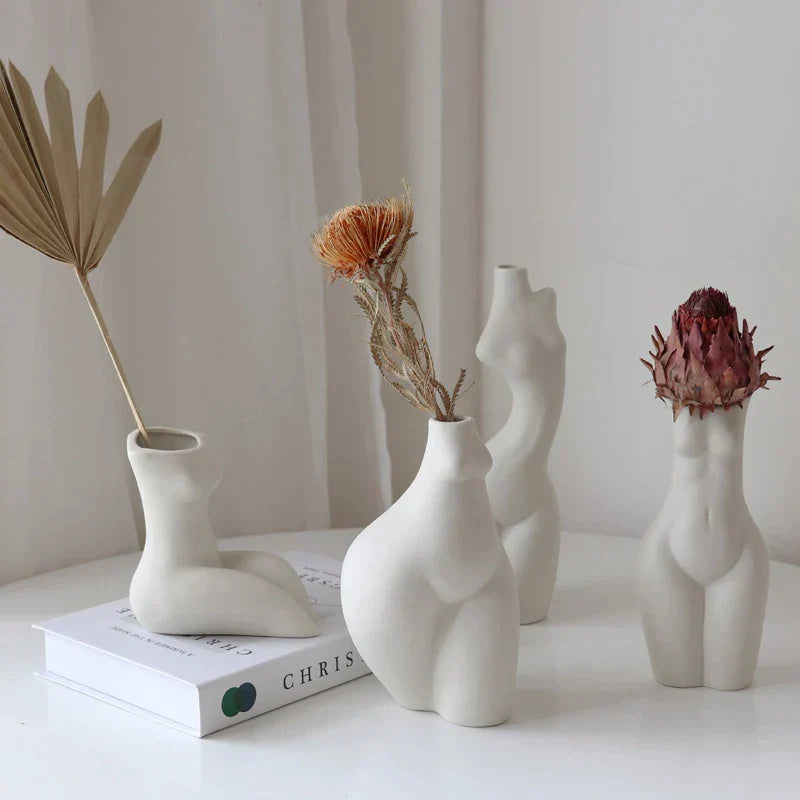 Abstrakte Body-Art-Vase