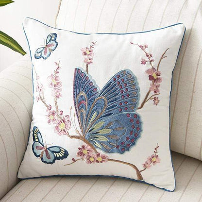 Housse de coussin de style country brodée Alison