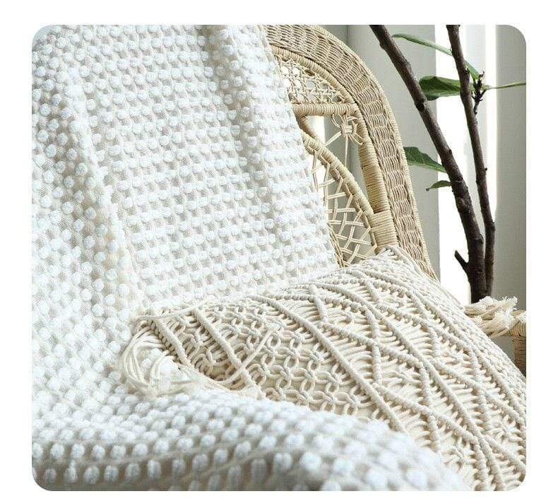 Arlo Knit Throw Blanket with Tassels