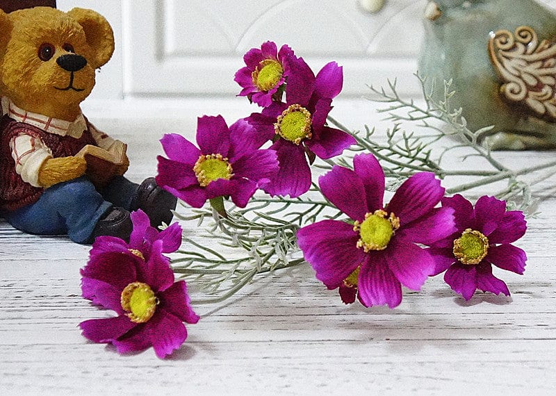 Künstliche Chrysanthemenblüte mit 8 Blütenköpfen