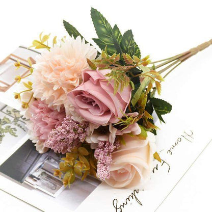 Bouquet artificiale di rose + crisantemo