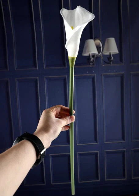 Flores artificiais de lírio de calla