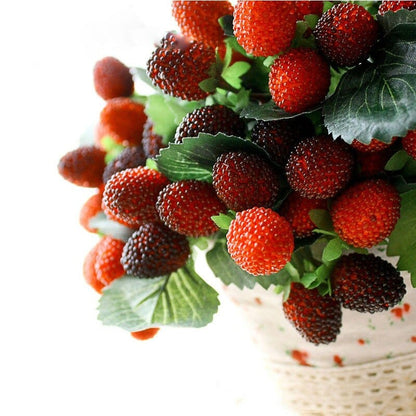 Fruit de fraise artificiel