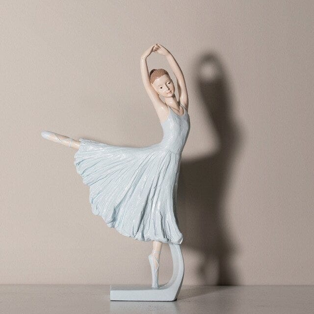 Figurine d’art ballerine