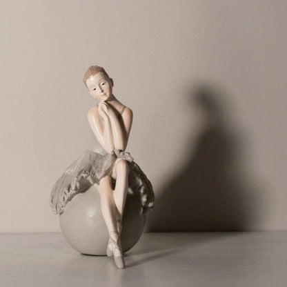 Figurina d'arte ballerina