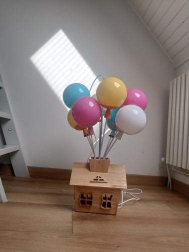 Lampadario per casa galleggiante a palloncino