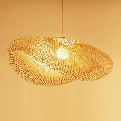 Lustre en forme de chapeau de bambou