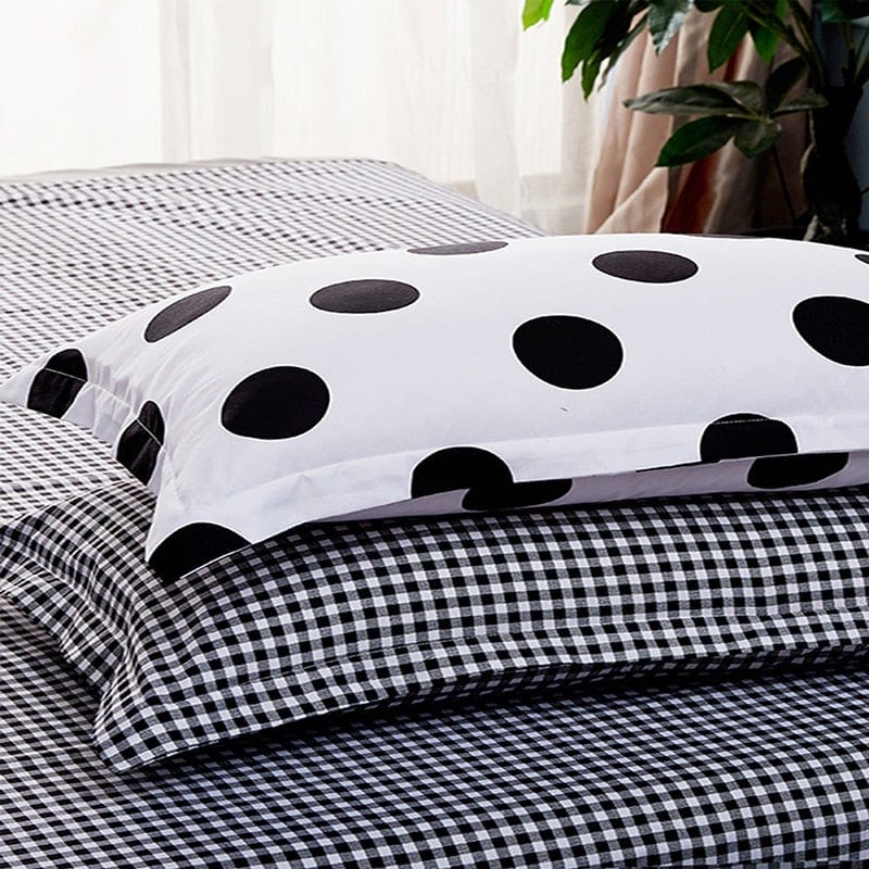 Schwarzes Polka Dot-Bettwäscheset