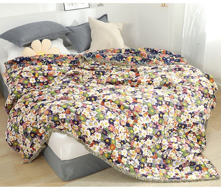 Bloom Pastoral Flower Throw Blanket