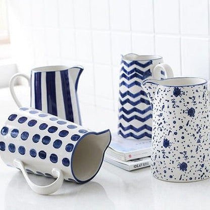 Brocca per acqua in ceramica blu