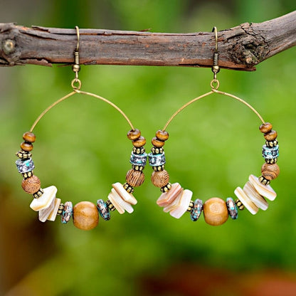 Boucles d'oreilles pendantes rondes en perles de bois de Bohême