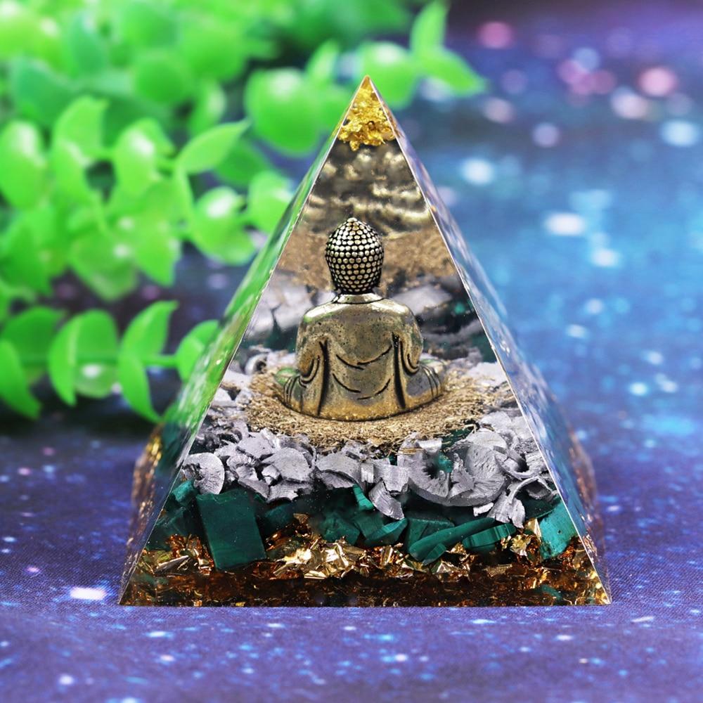 Pyramide d'orgonite en cristal de Bouddha et de malachite